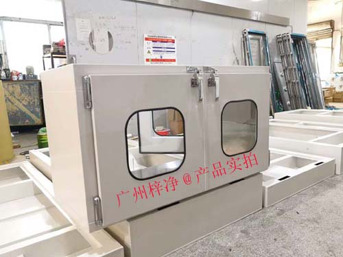 雙開(kāi)門(mén)傳遞窗又稱為雙門(mén)傳遞窗或者雙門(mén)互鎖傳遞窗 雙開(kāi)門(mén)傳遞窗又稱為雙門(mén)傳遞窗或者雙門(mén)互鎖傳遞窗